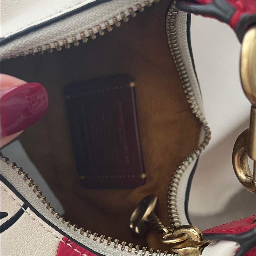 Authentic Coach Jonie Cherry Print bag NWOT - Picture 6 of 7